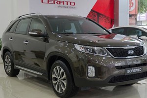 Kia Sorento giảm giá còn 798 triệu tại Việt Nam